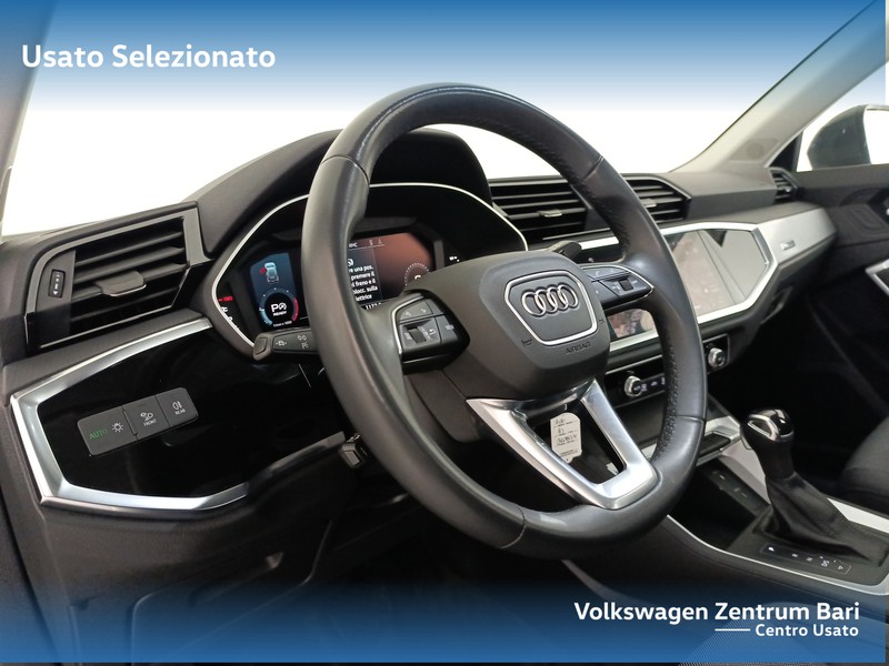 Audi Q3 35 2.0 tdi business advanced s-tronic - 14