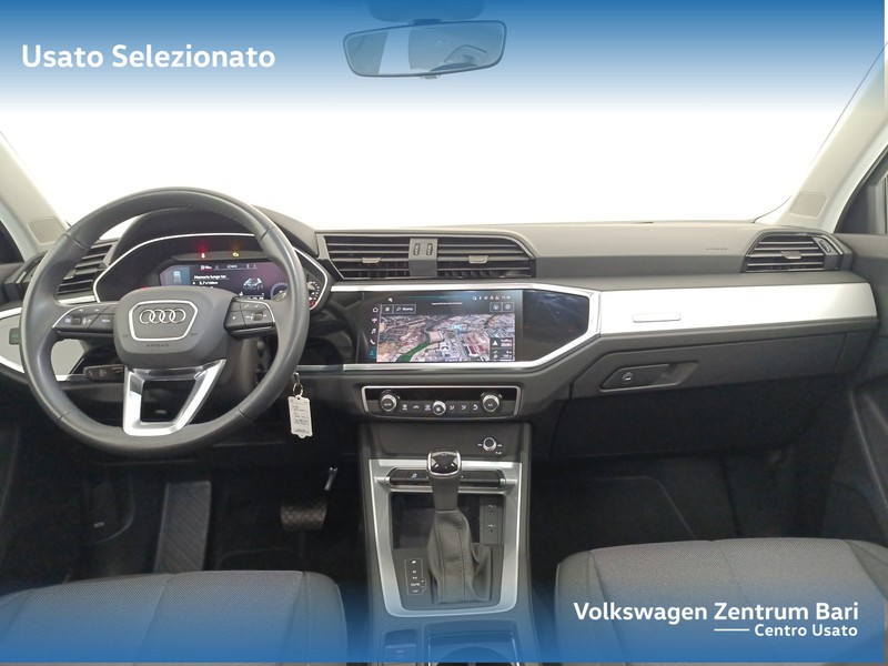 Audi Q3 35 2.0 tdi business advanced s-tronic - 17