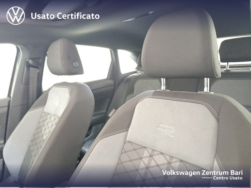 Volkswagen Taigo 1.0 tsi r-line 115cv - 14