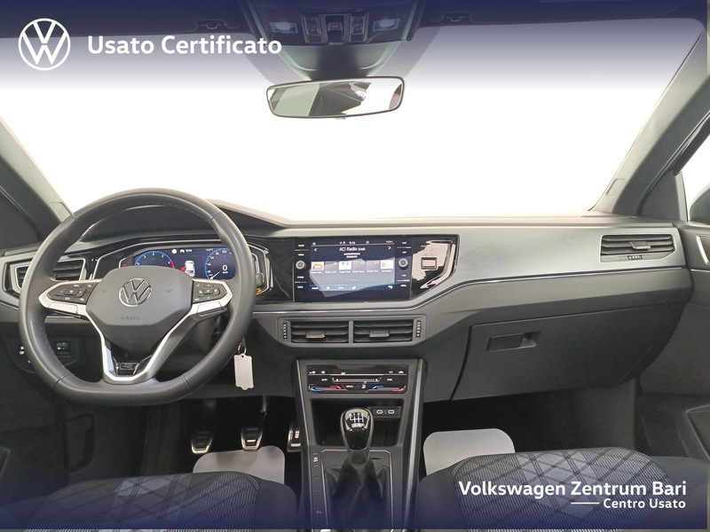 Volkswagen Taigo 1.0 tsi r-line 115cv - 19