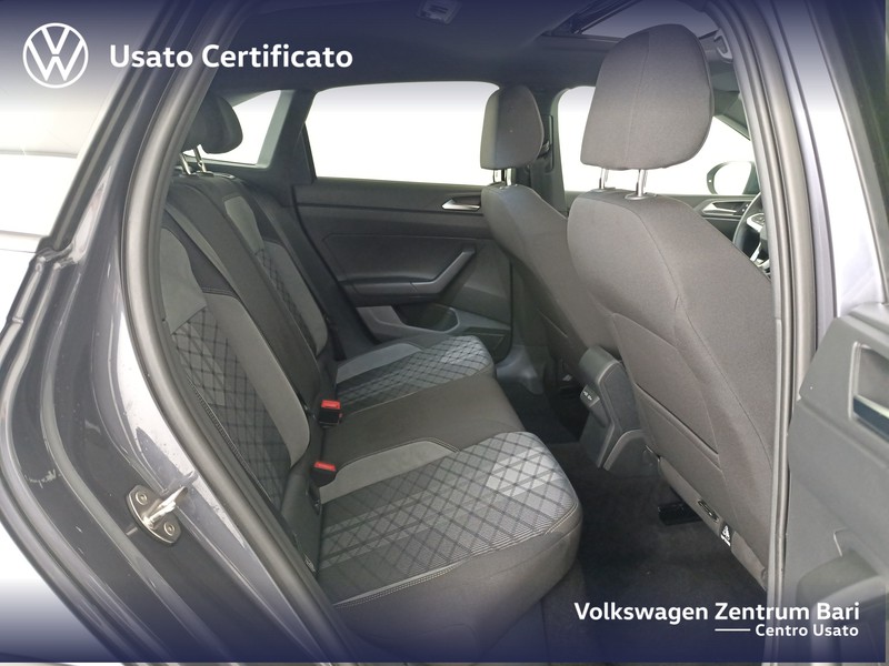 Volkswagen Taigo 1.0 tsi r-line 115cv - 21