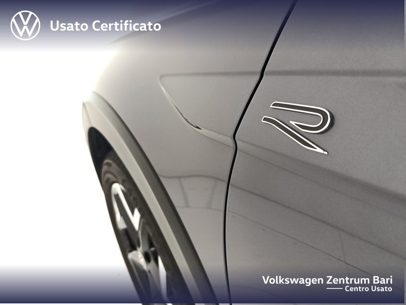 Volkswagen Taigo 1.0 tsi r-line 115cv - 24