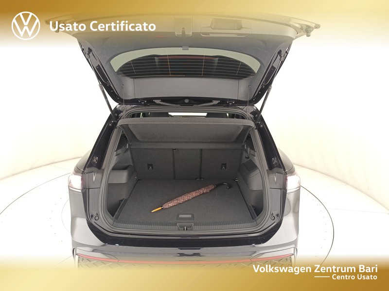 Volkswagen Tiguan 2.0 tdi r-line 150cv dsg - 22