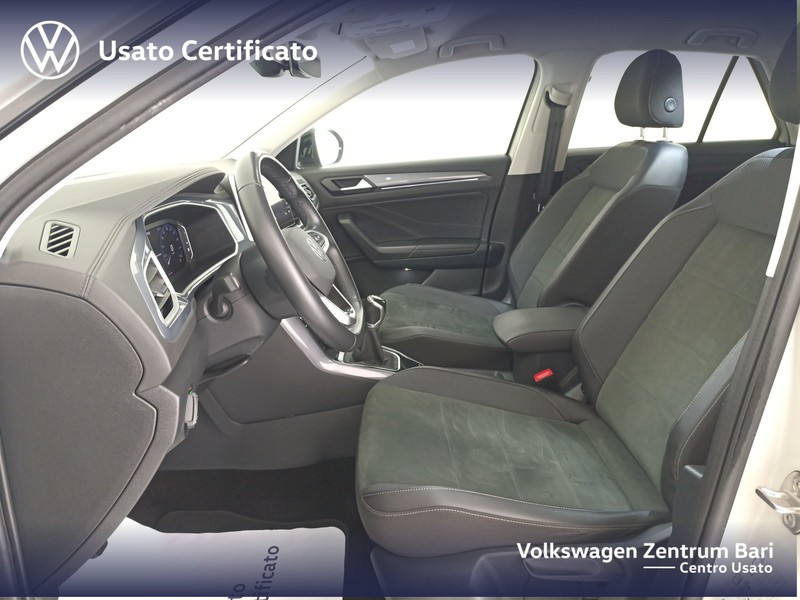 Volkswagen T-Roc 1.0 tsi style 110cv - 14