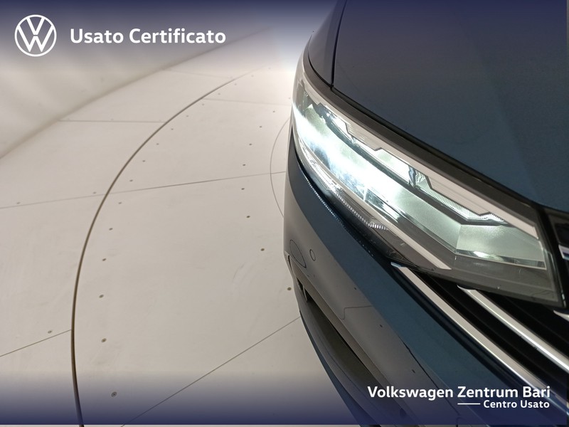 Volkswagen Passat variant 2.0 tdi business 150cv dsg - 23