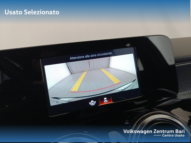 Mercedes GLB 200 d premium 4matic auto - 11