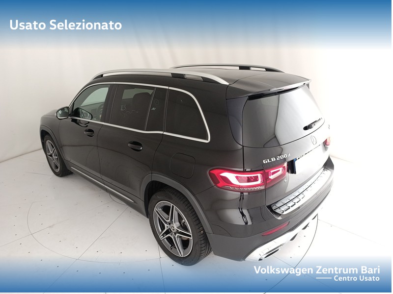 Mercedes GLB 200 d premium 4matic auto - 16