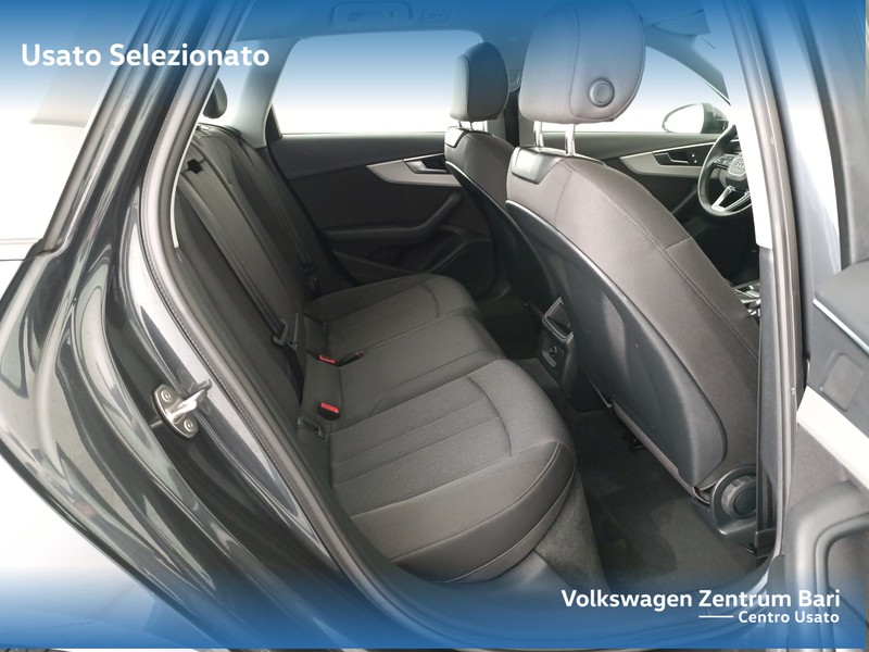 Audi A4 avant 35 2.0 tdi mhev 163cv s-tronic - 20