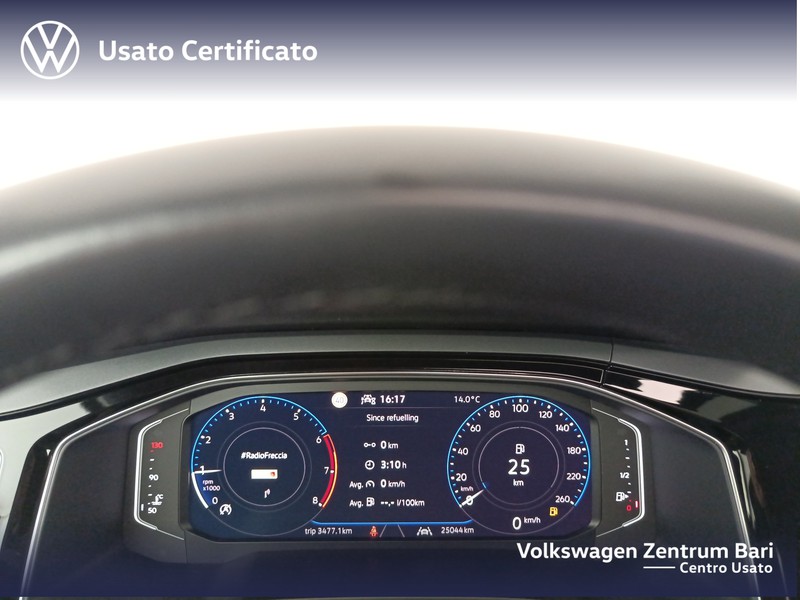 Volkswagen Taigo 1.0 tsi r-line 115cv - 9