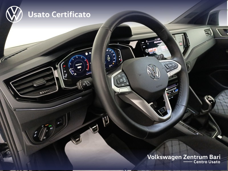 Volkswagen Taigo 1.0 tsi r-line 115cv - 13