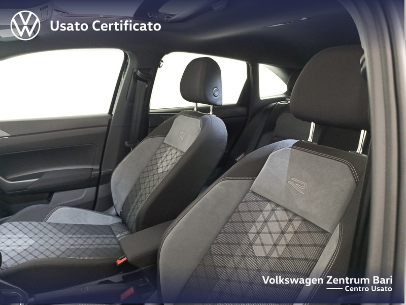 Volkswagen Taigo 1.0 tsi r-line 115cv - 14