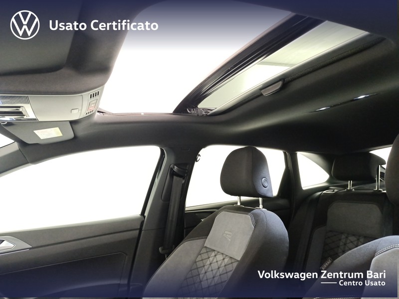 Volkswagen Taigo 1.0 tsi r-line 115cv - 15