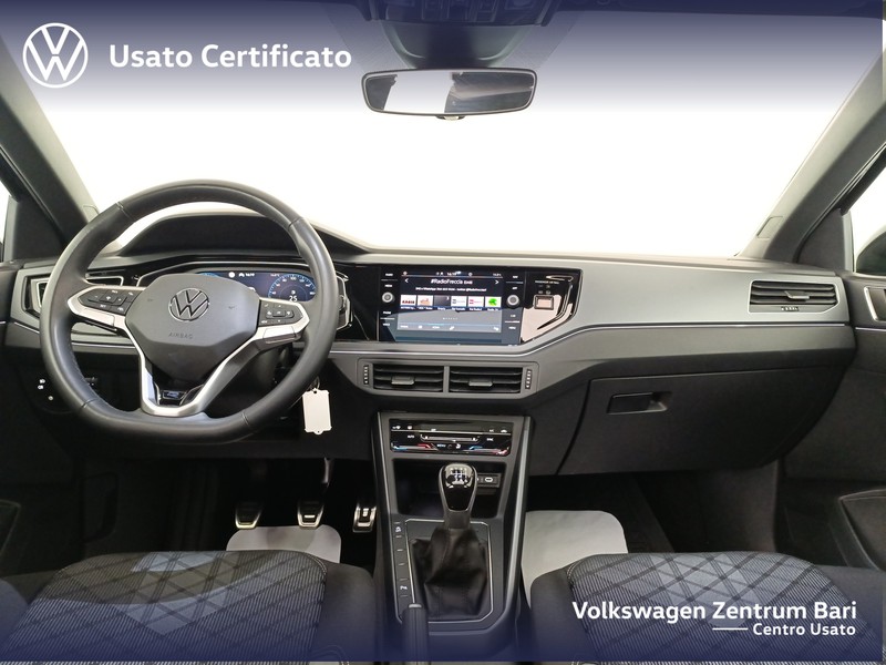Volkswagen Taigo 1.0 tsi r-line 115cv - 19