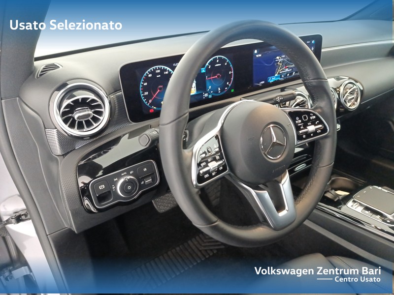 Mercedes Classe A 180 d sport extra auto - 15