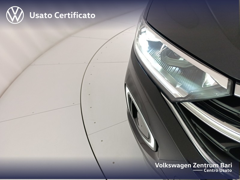 Volkswagen T-Roc 1.5 tsi style dsg - 22