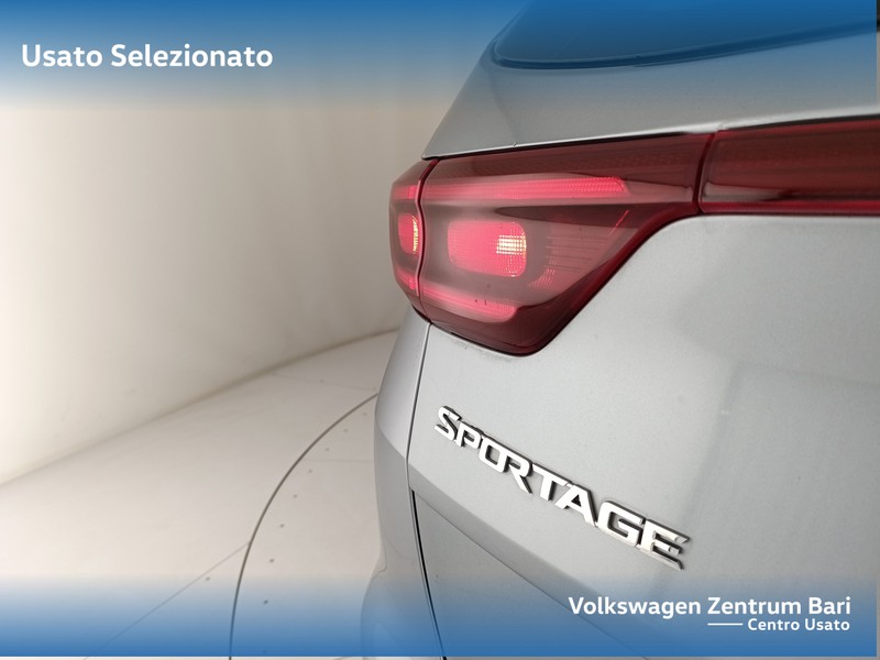 Kia Sportage 1.6 crdi mhev business class 2wd 136cv dct - 17