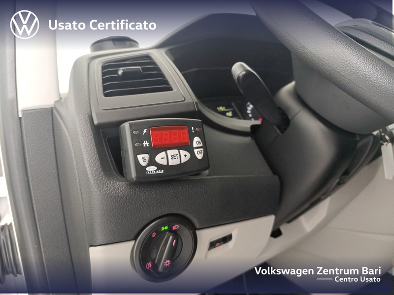 Volkswagen VIC T6 Transporter transp.28 2.0 tdi 102cv coib. lamberet busin. dab p.c. e6 - 17