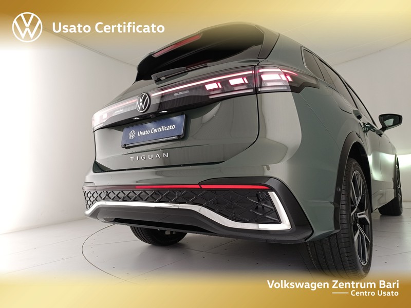 Volkswagen Tiguan 2.0 tdi r-line plus 150cv dsg - 24