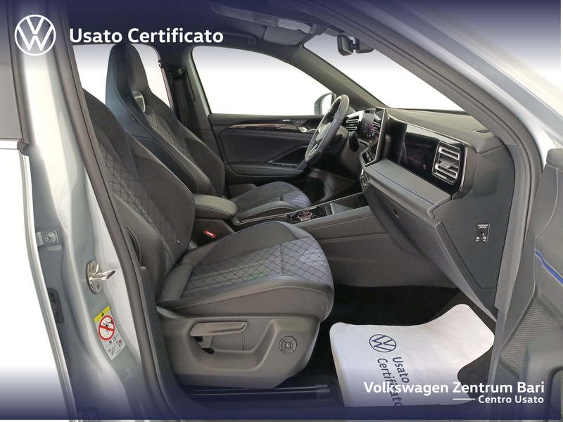 Volkswagen Tiguan 2.0 tdi r-line 150cv dsg - 22