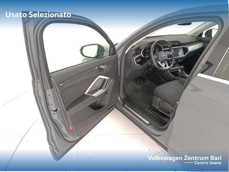 Audi Q3 35 2.0 tdi business advanced quattro s-tronic - 12