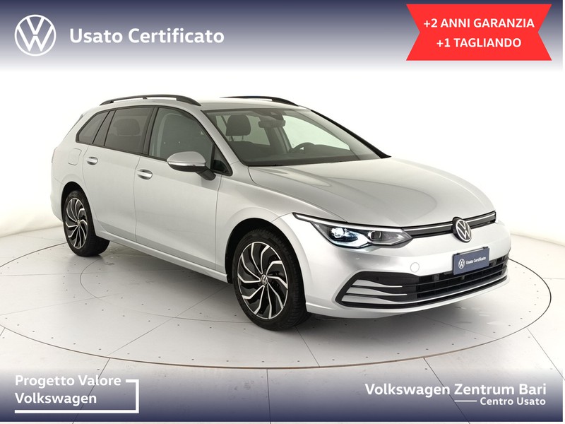Volkswagen Golf variant 1.0 etsi evo life 110cv dsg - 4
