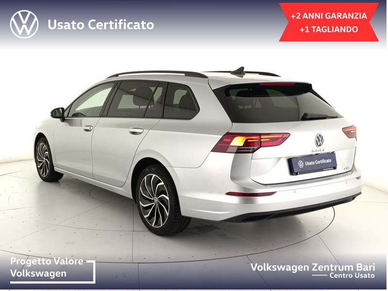 Volkswagen Golf variant 1.0 etsi evo life 110cv dsg - 8