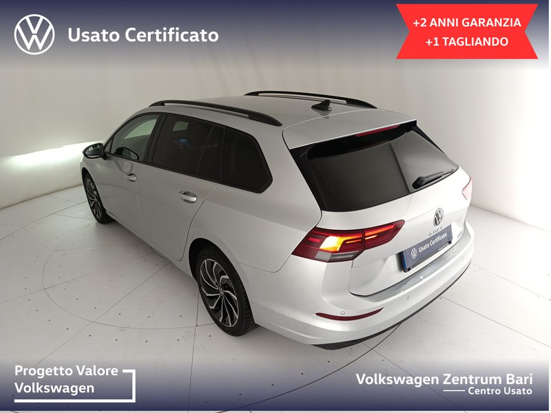 Volkswagen Golf variant 1.0 etsi evo life 110cv dsg - 16