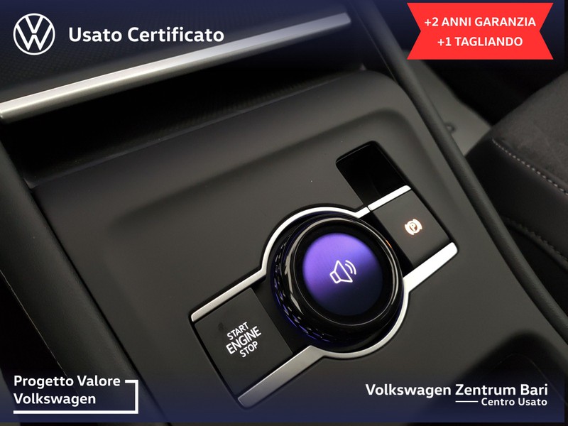 Volkswagen Tiguan 2.0 tdi life 150cv dsg - 11