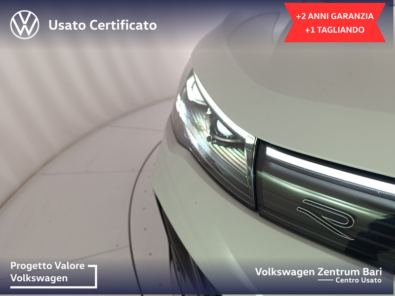 Volkswagen Tiguan 2.0 tdi r-line plus 150cv dsg - 23