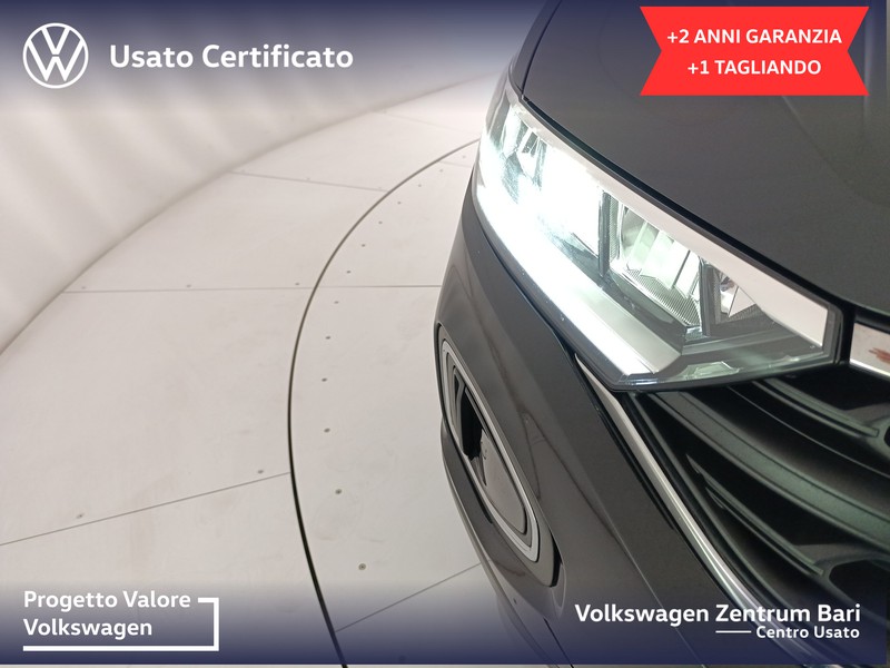 Volkswagen T-Roc 1.5 tsi life dsg - 22