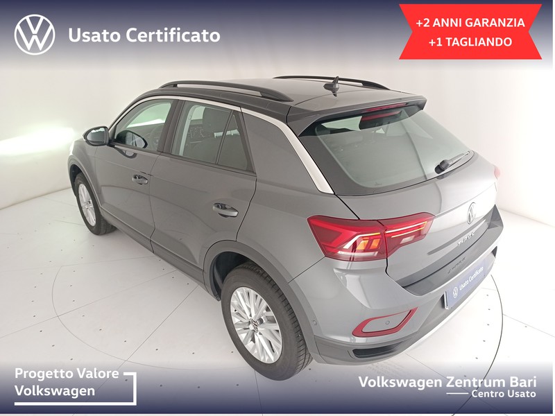 Volkswagen T-Roc 1.5 tsi life dsg - 18