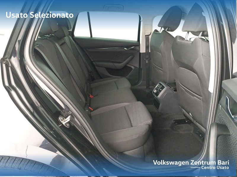 Skoda Octavia wagon 2.0 tdi evo ambition 115cv dsg - 19