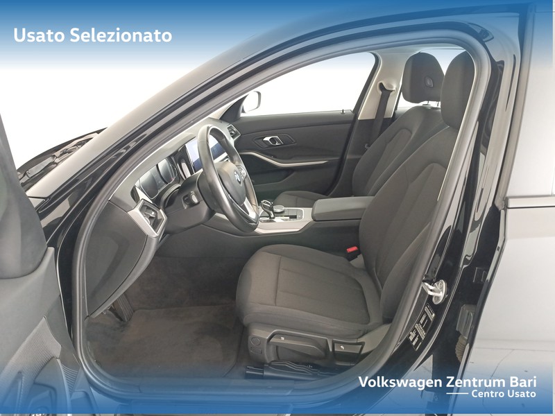 BMW Serie 3 318d mhev 48v business advantage auto - 16