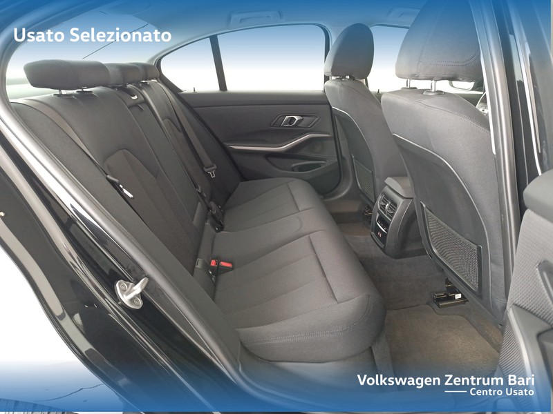 BMW Serie 3 318d mhev 48v business advantage auto - 19