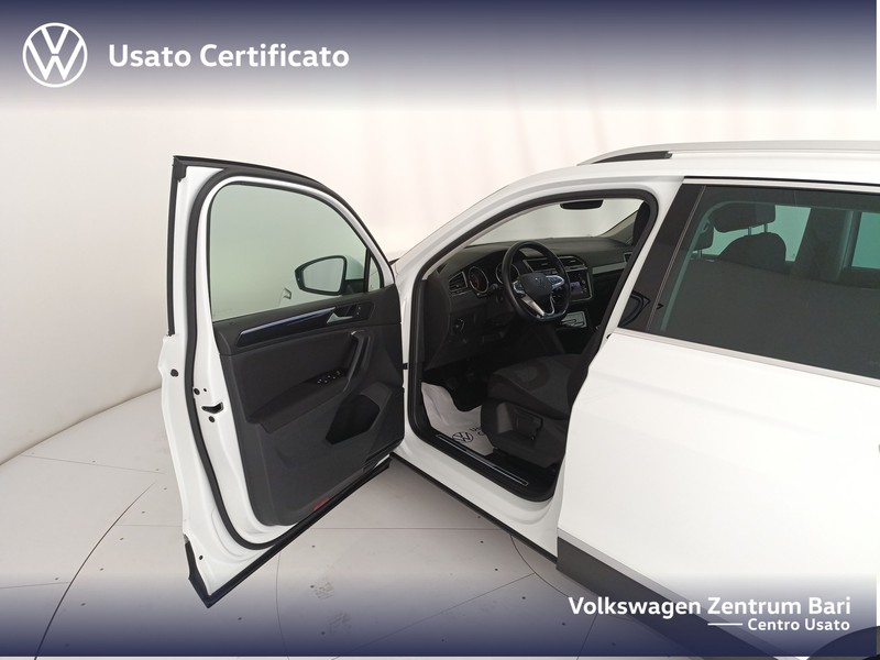 Volkswagen Tiguan 2.0 tdi life 122cv - 11