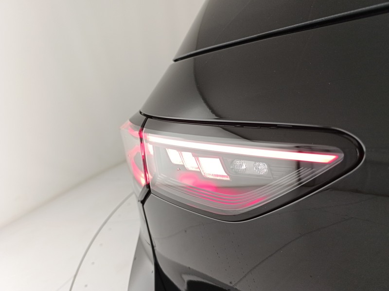 Volkswagen Golf 2.0 tsi r 4motion 333cv dsg - 24