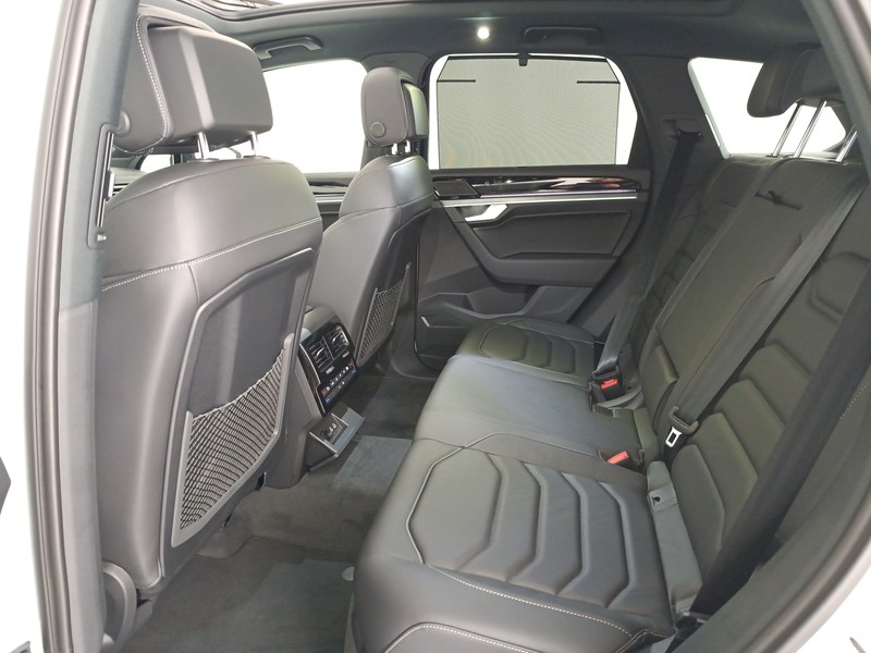 Volkswagen Touareg 3.0 v6 tdi scr r-line 286cv auto - 19