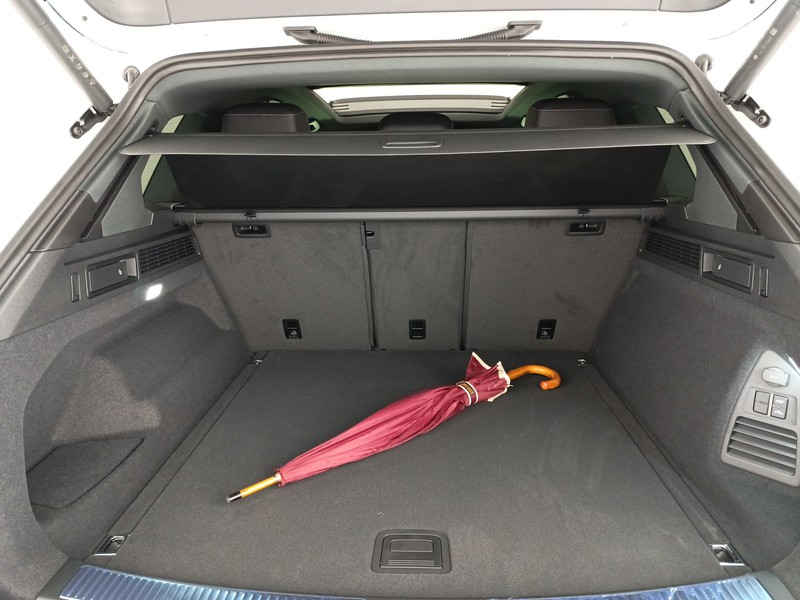 Volkswagen Touareg 3.0 v6 tdi scr r-line 286cv auto - 27