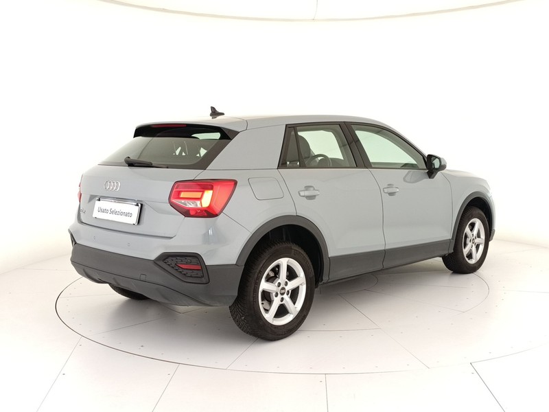 Audi Q2 35 2.0 tdi s-tronic - 6