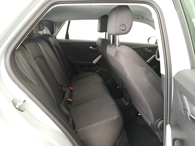 Audi Q2 35 2.0 tdi s-tronic - 20