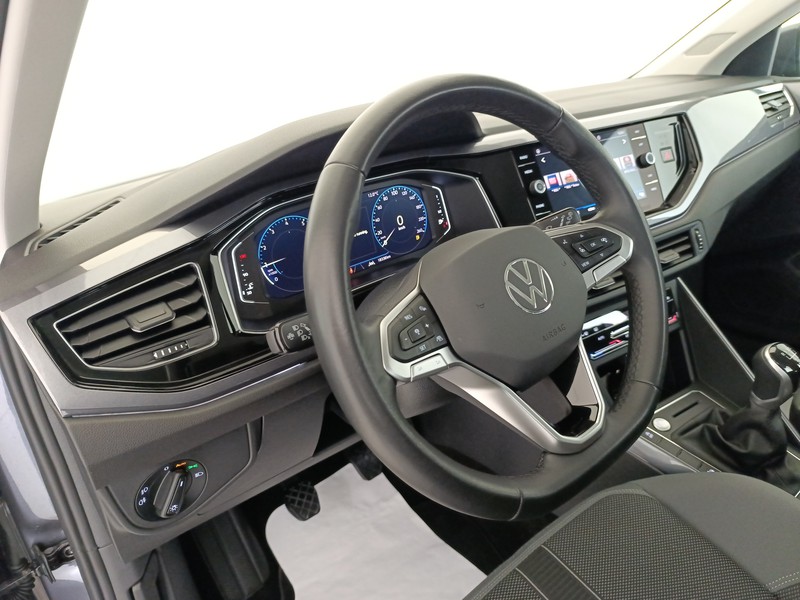 Volkswagen Polo 1.0 tsi style 95cv - 13