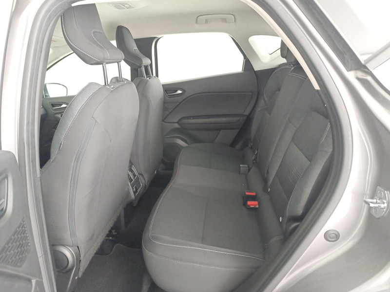 Renault Captur 1.5 blue dci business 115cv edc - 14