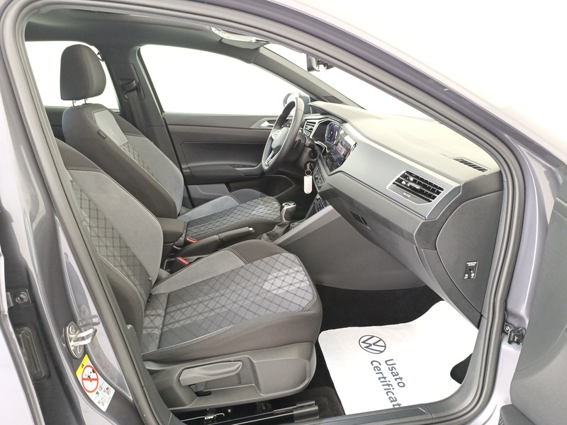 Volkswagen Taigo 1.0 tsi r-line 115cv dsg - 24
