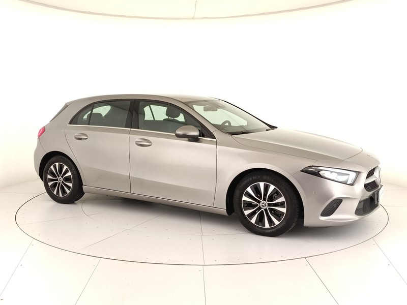 Mercedes Classe A 180 d business extra auto - 4