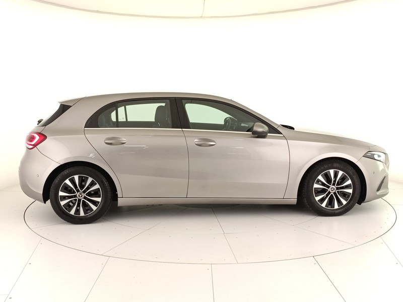 Mercedes Classe A 180 d business extra auto - 5