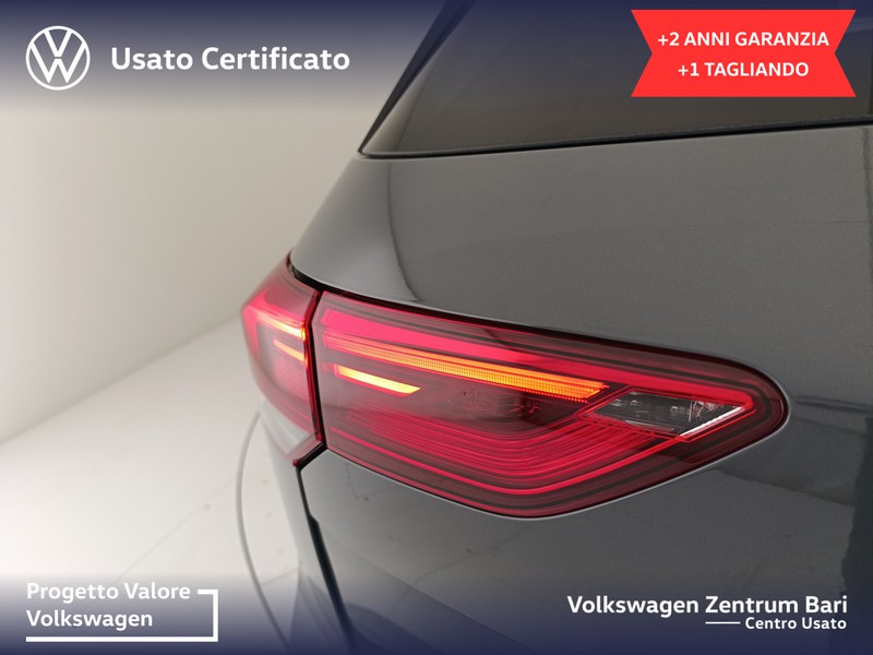 Volkswagen Golf variant 1.0 etsi evo life 110cv dsg - 19