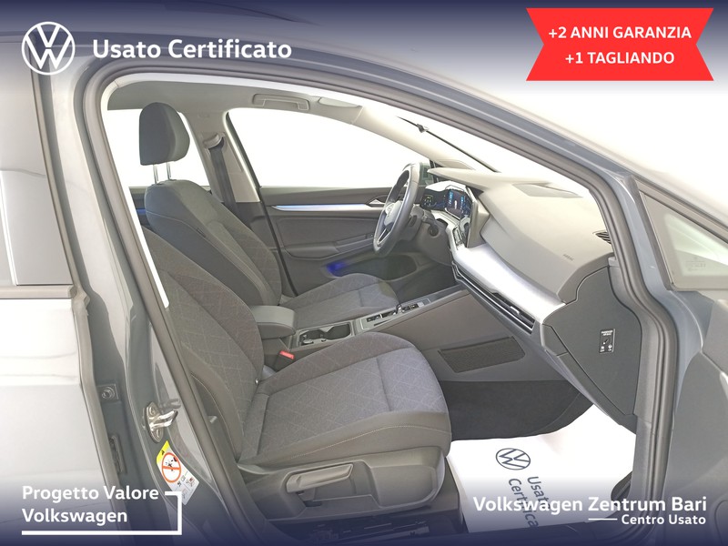 Volkswagen Golf variant 1.0 etsi evo life 110cv dsg - 23