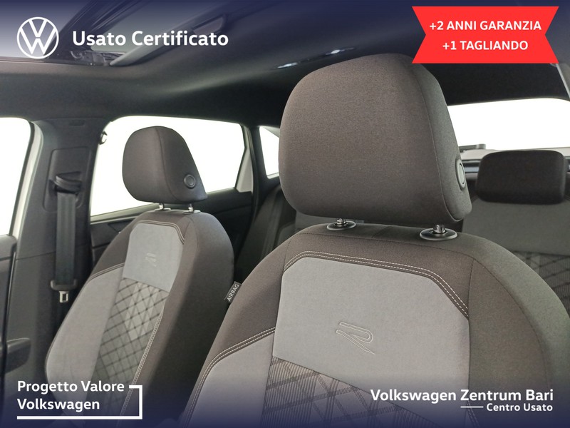 Volkswagen Taigo 1.0 tsi r-line 110cv - 14