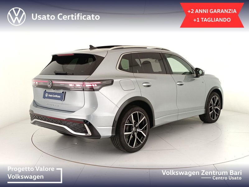 Volkswagen Tiguan 2.0 tdi r-line plus 150cv dsg - 6