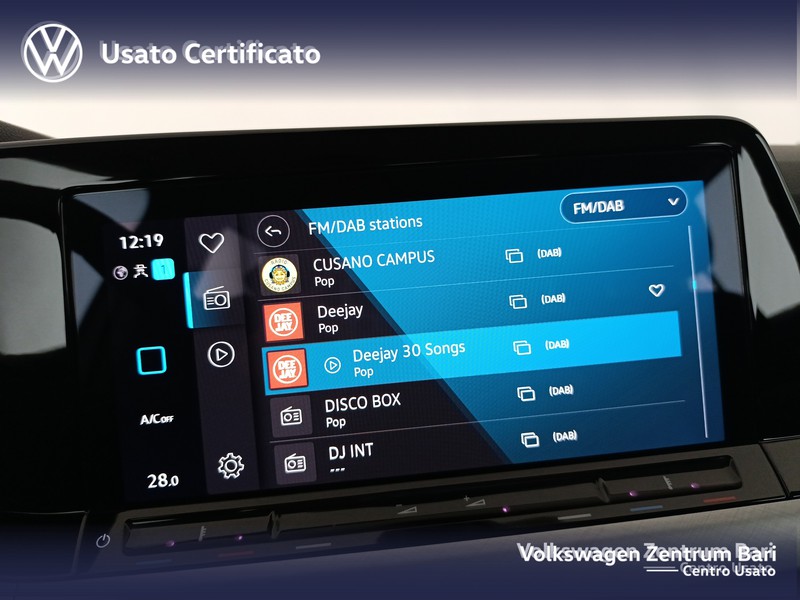 Volkswagen Golf 2.0 tdi life 115cv dsg - 11